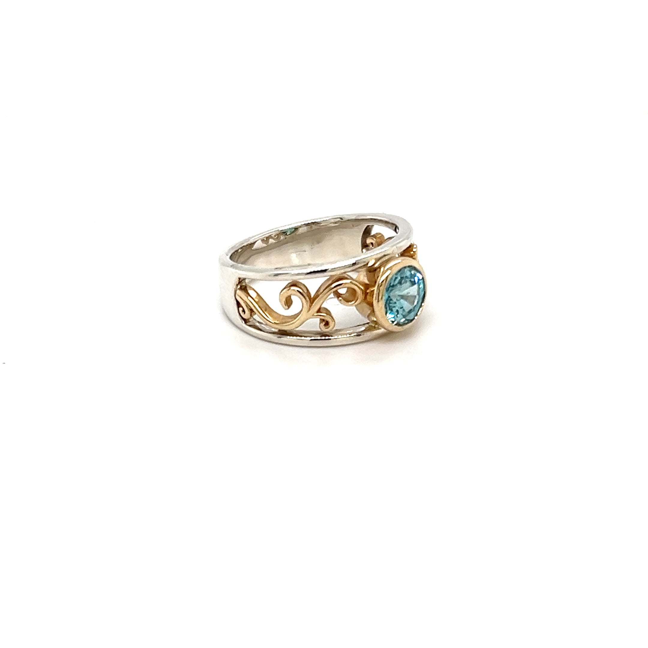 9ct Yellow Gold, Silver & Platinum Blue Zircon Ring