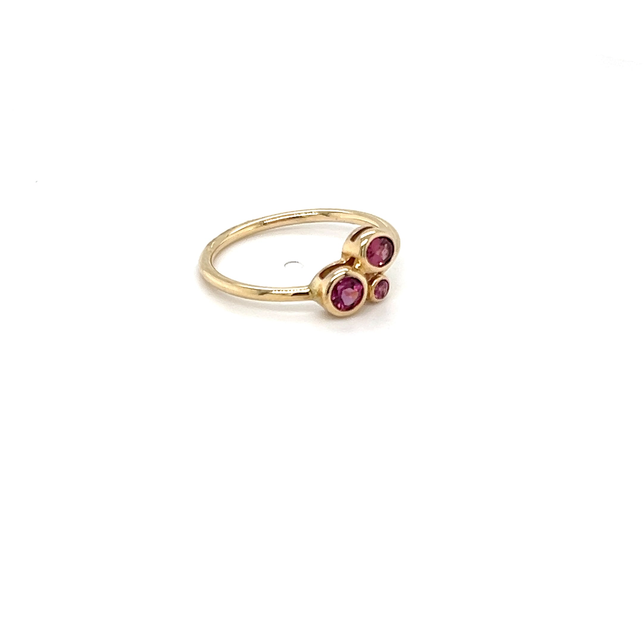 Yellow Gold Garnet Ring