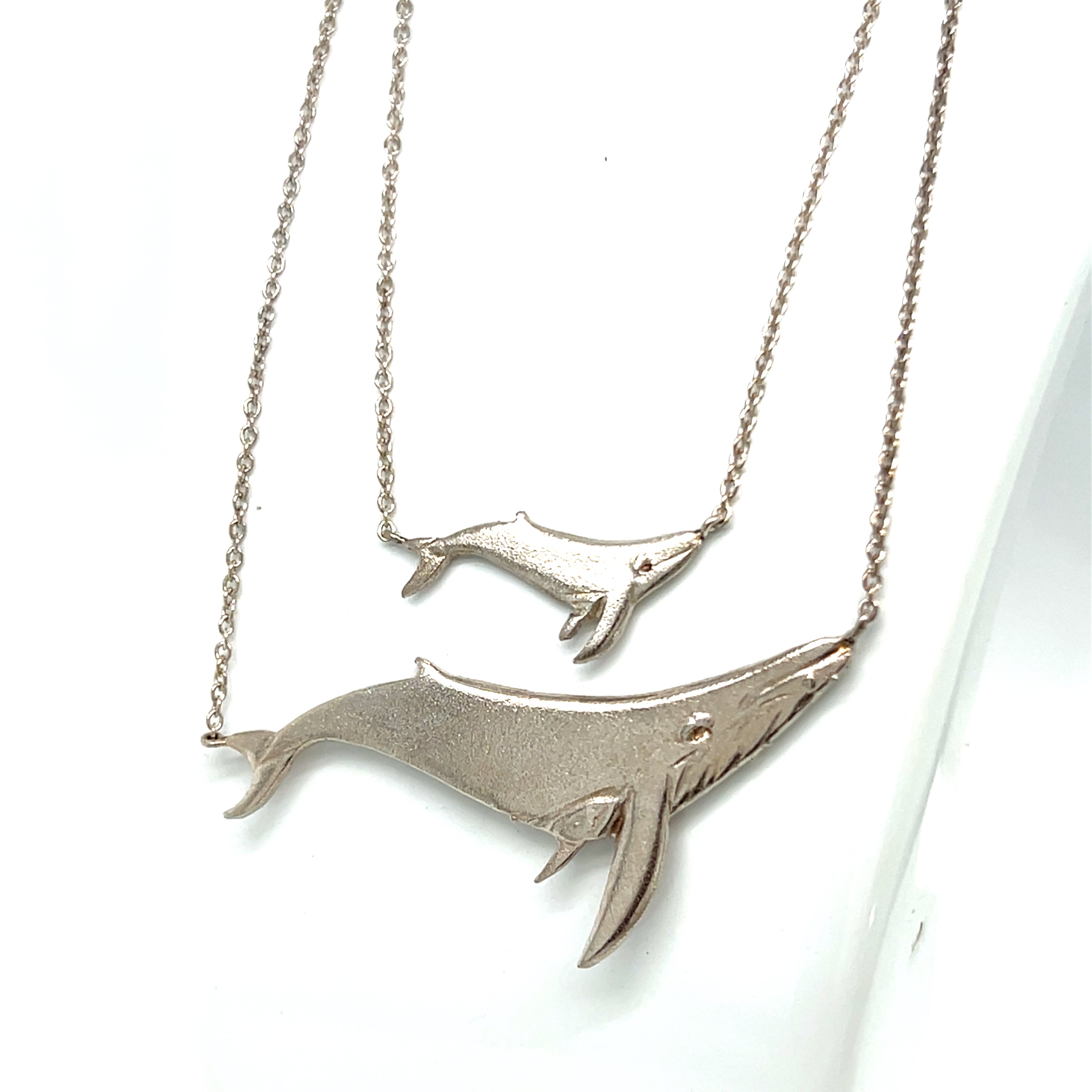 STERLING SILVER WHALES PENDANT