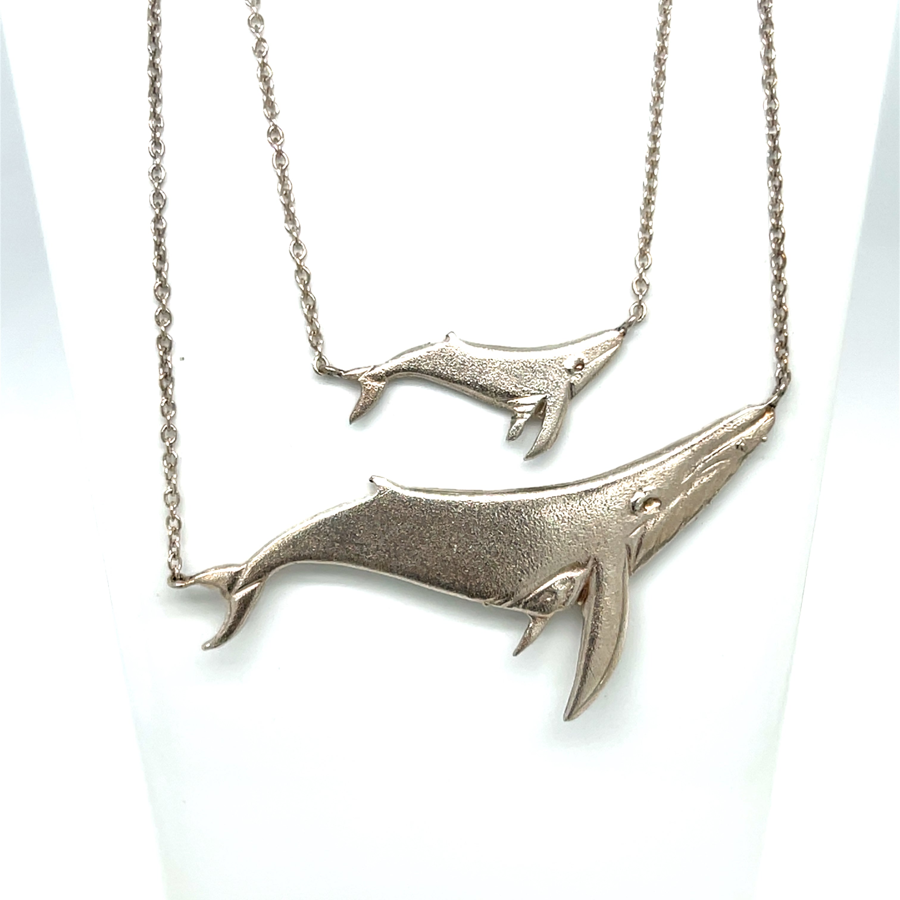 STERLING SILVER WHALES PENDANT