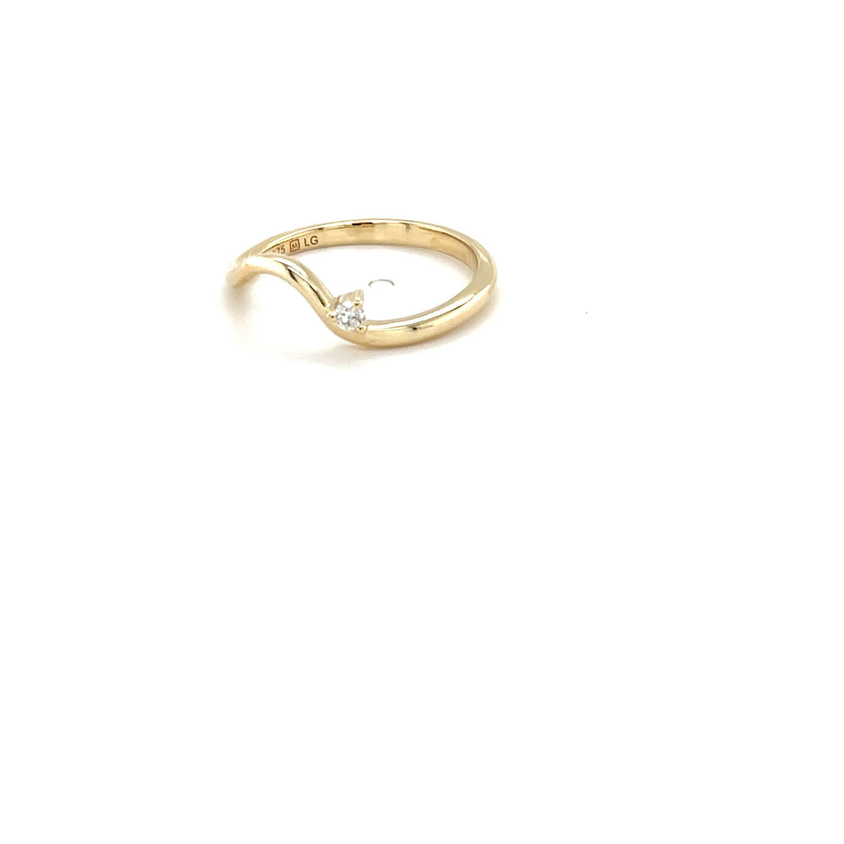 9ct Yellow Gold Round Lab-Grown Diamond Ring