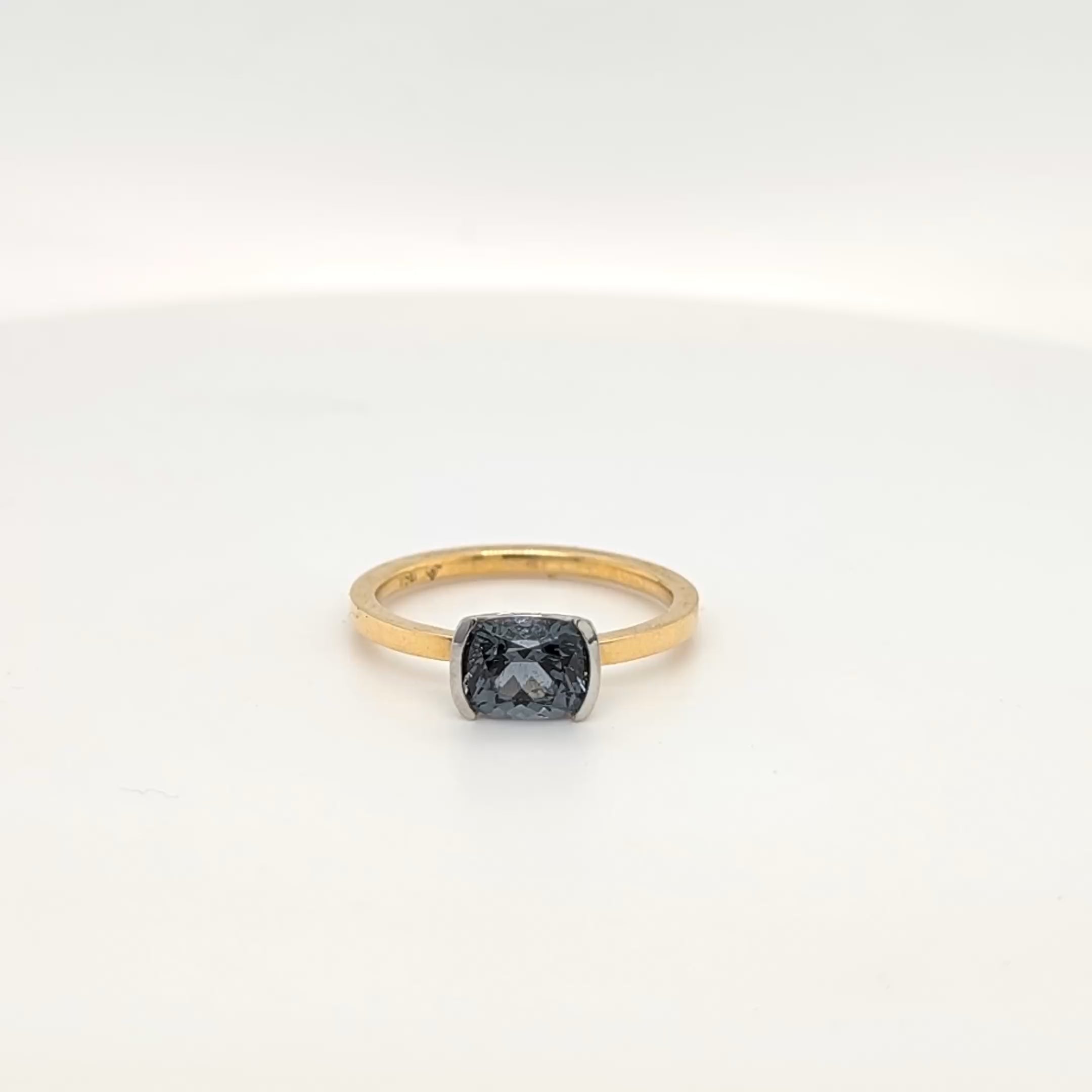 18ct Yellow Gold Band and Platinum Setting Grey Spinel Ring