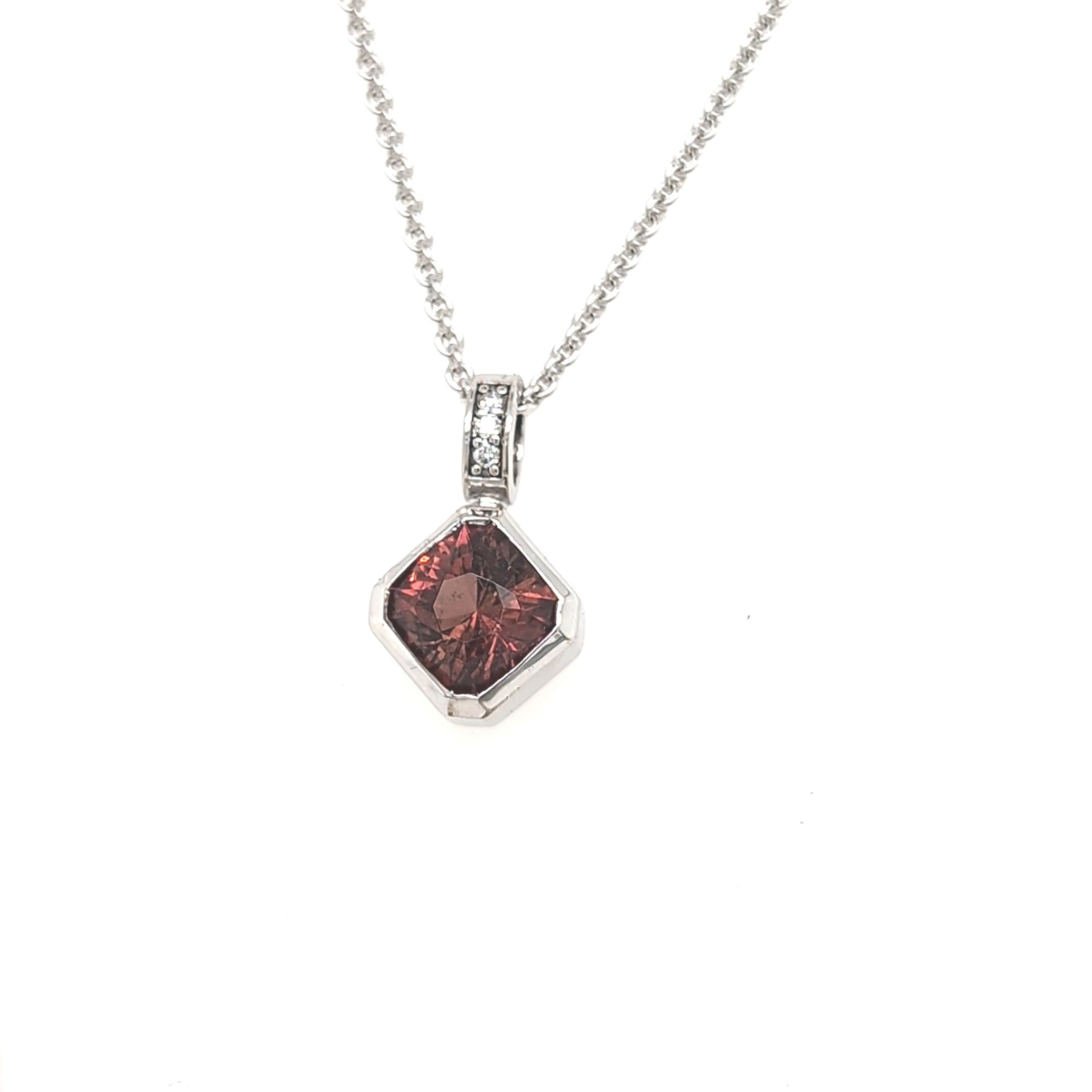 Tourmaline Pendant set in White Gold