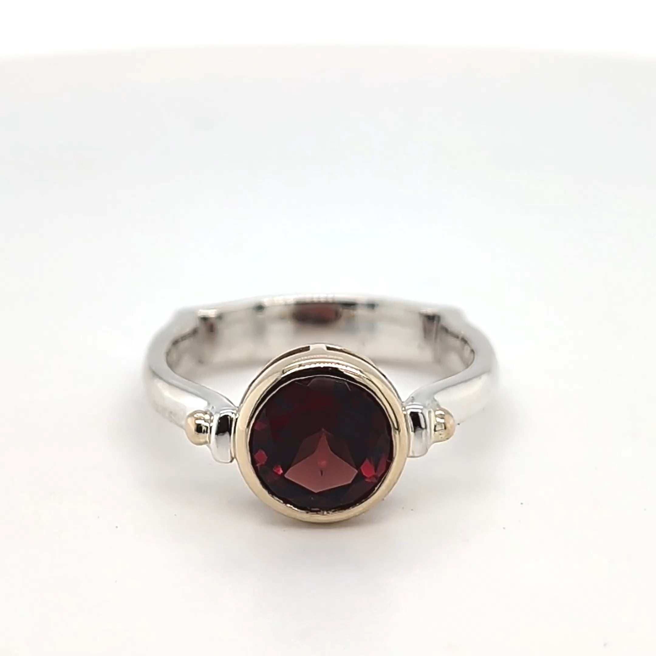 Garnet Ring in Yellow Gold Setting