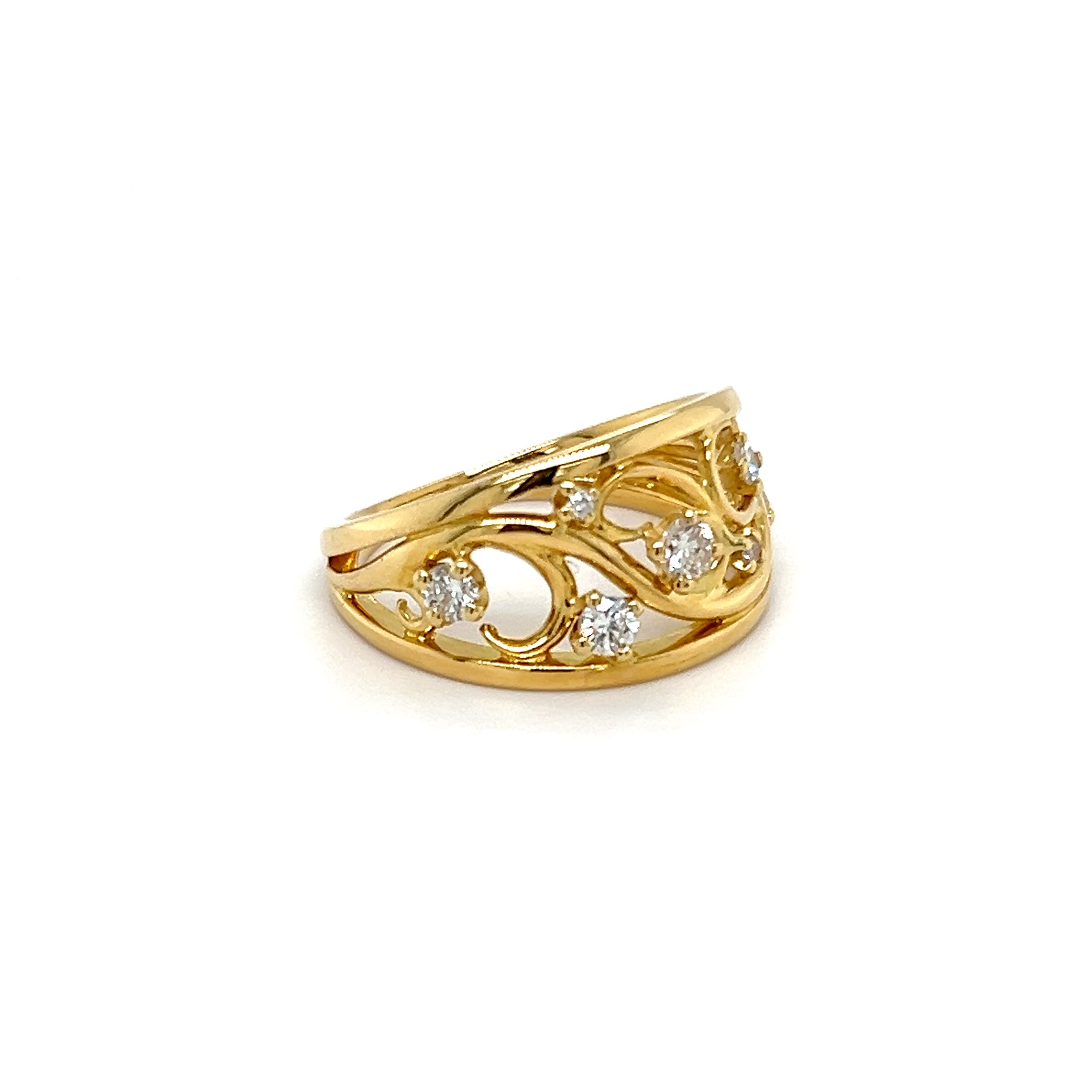 18ct Yellow Gold Handmade Diamond Ring