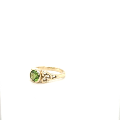 Trinity Knot Ring