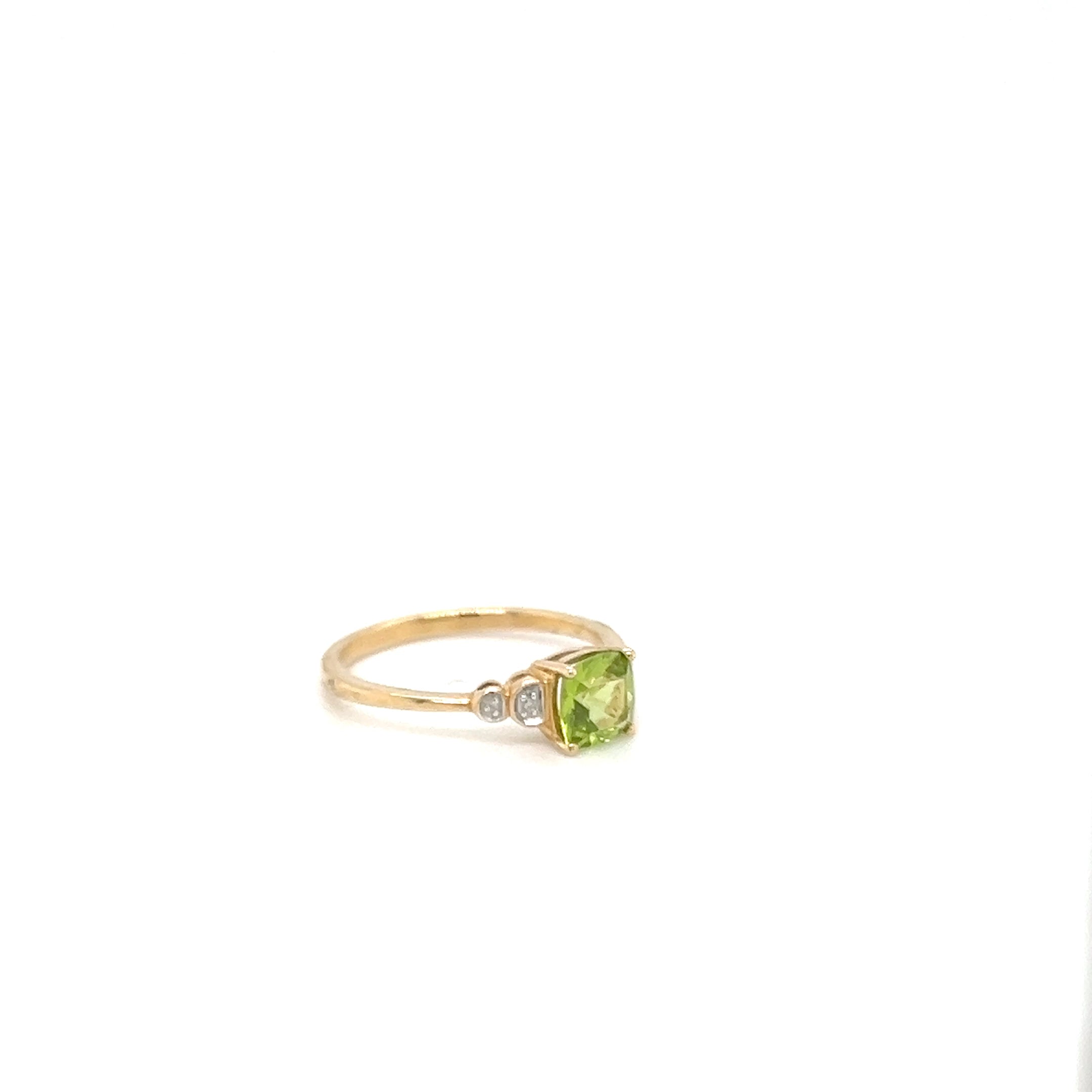 9ct Yellow Gold Peridot Diamond Ring
