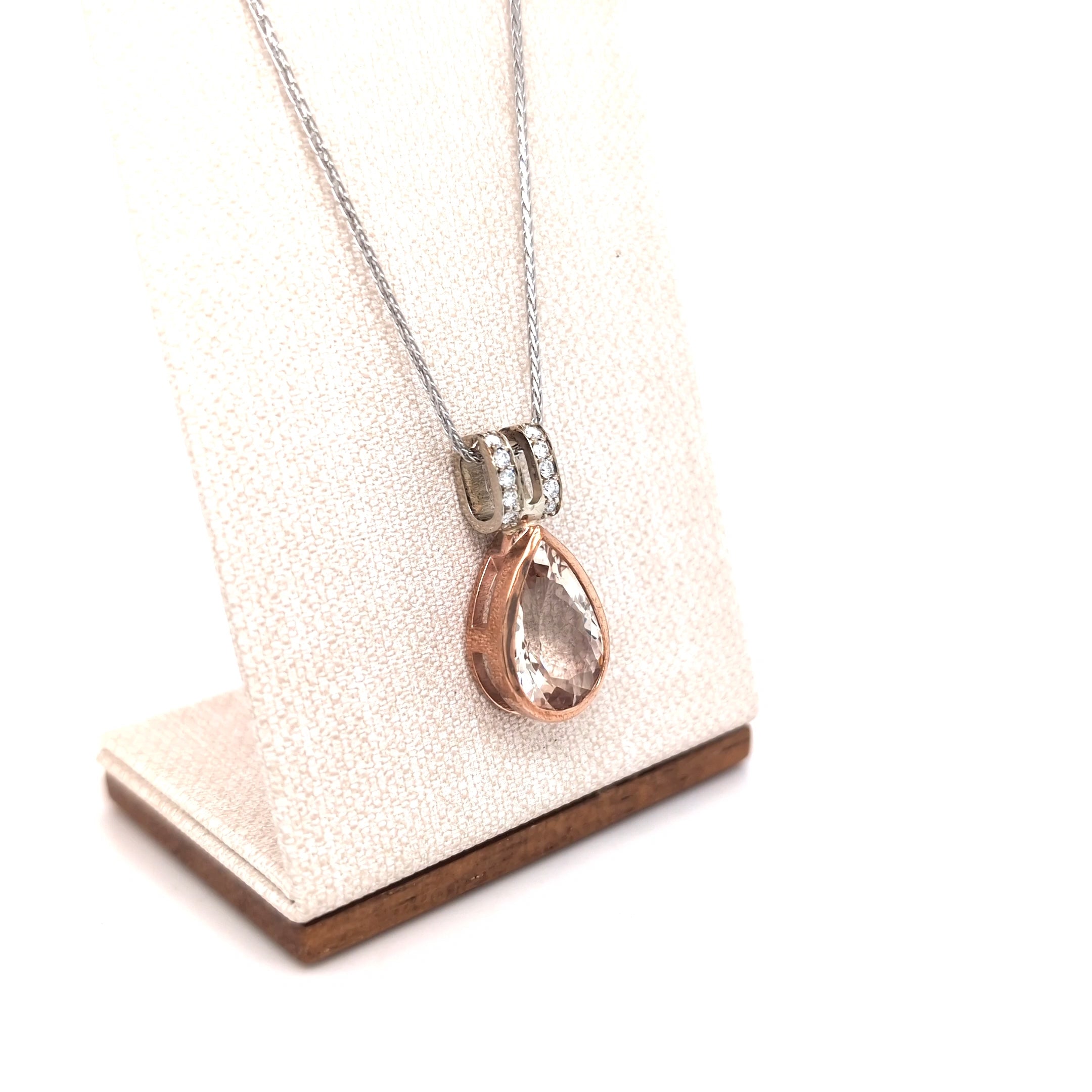MORGANITE & DIAMOND ROSE GOLD PENDANT