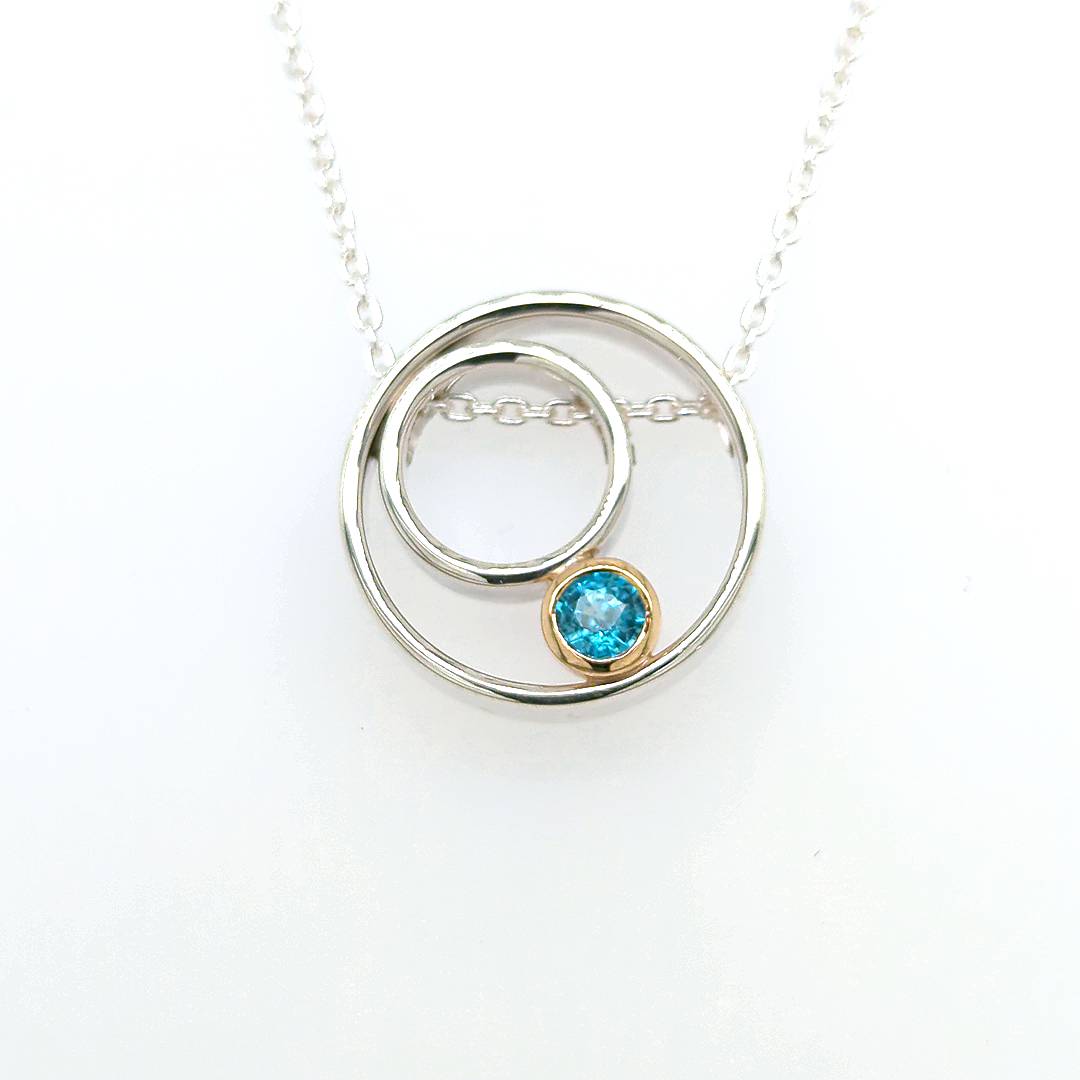 CIRCLE PENDANT