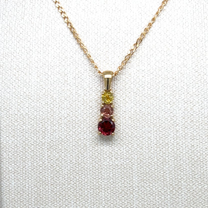 9ct Yellow Gold Sappire and Spinel Pendant