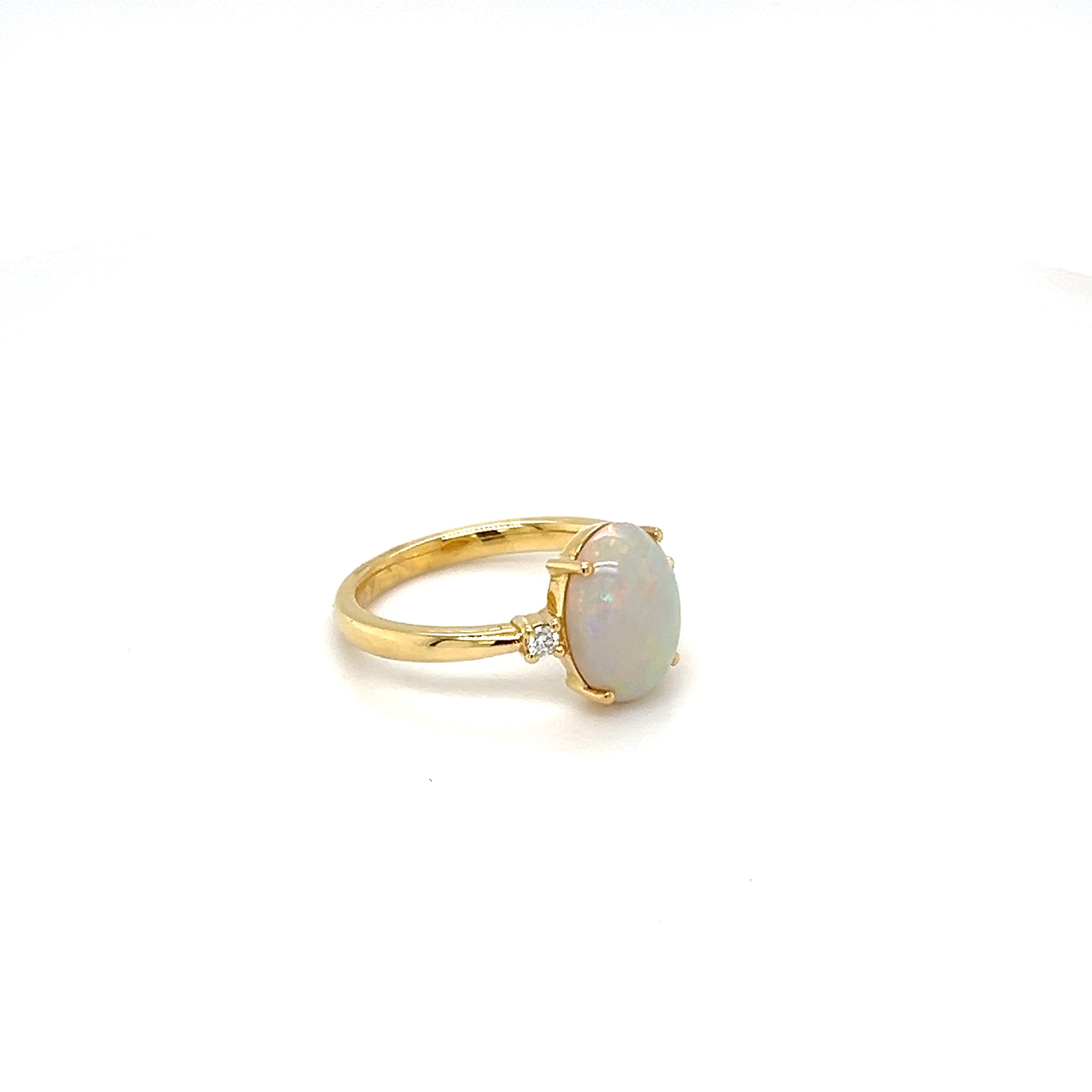 18ct Yellow Gold Opal & Diamond Ring