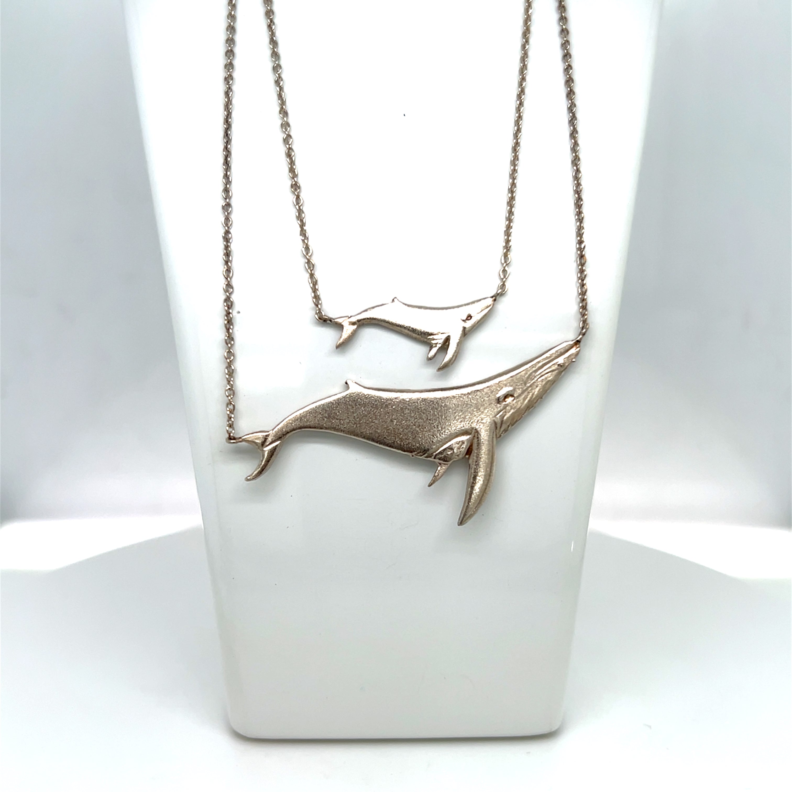 STERLING SILVER WHALES PENDANT