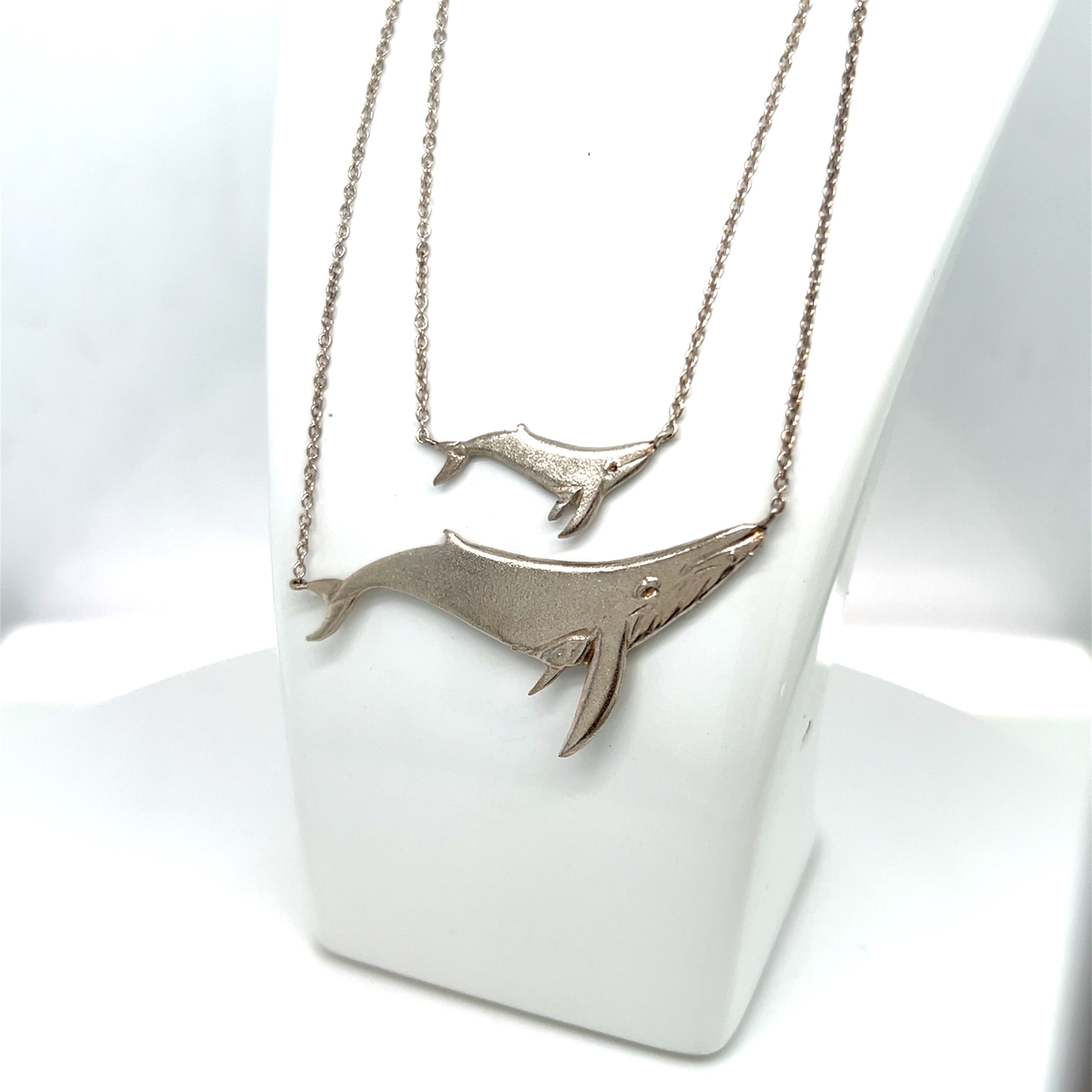 STERLING SILVER WHALES PENDANT