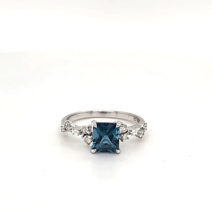 9ct White Gold London Blue Topaz & Diamond Ring