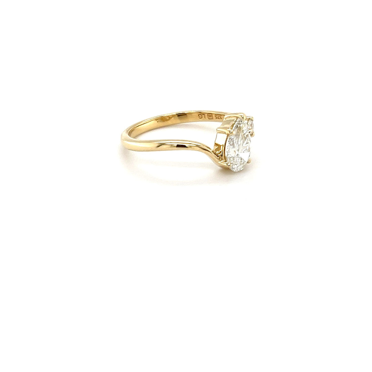 9ct Yellow Gold Pear Lab-Grown Diamond Ring