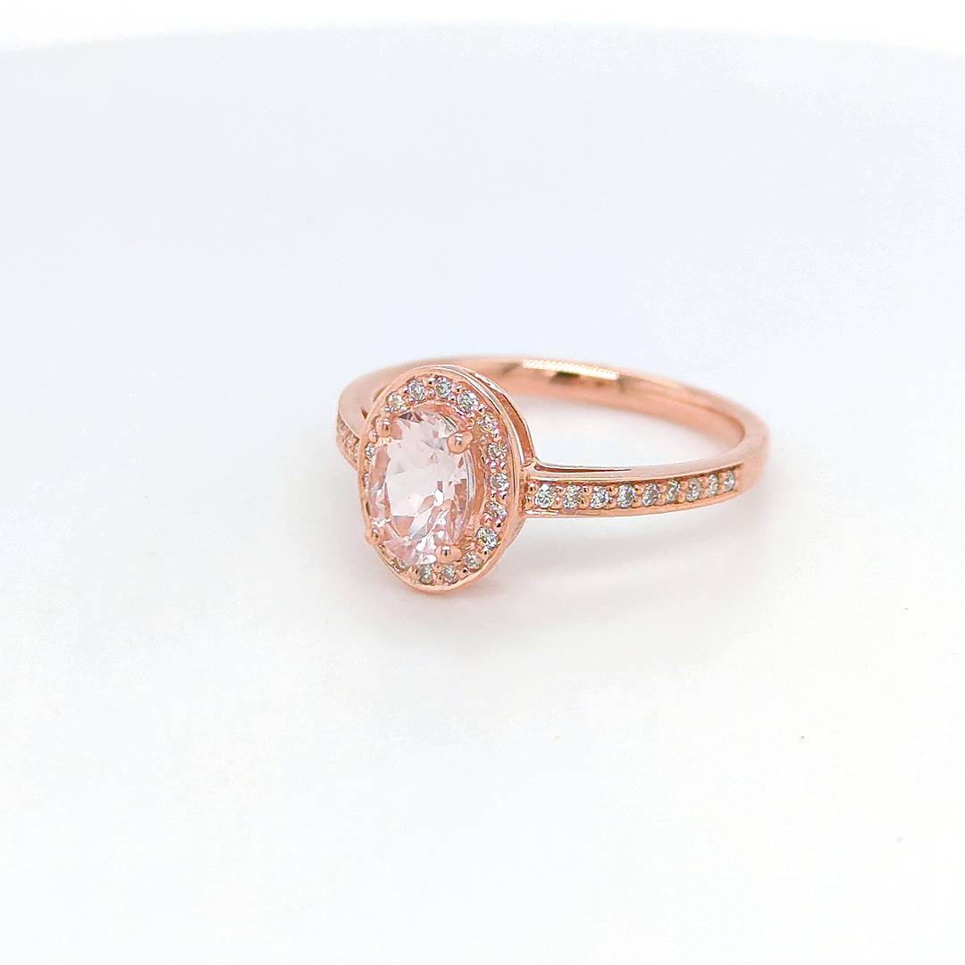 MORGANITE & DIAMOND ROSE GOLD RING