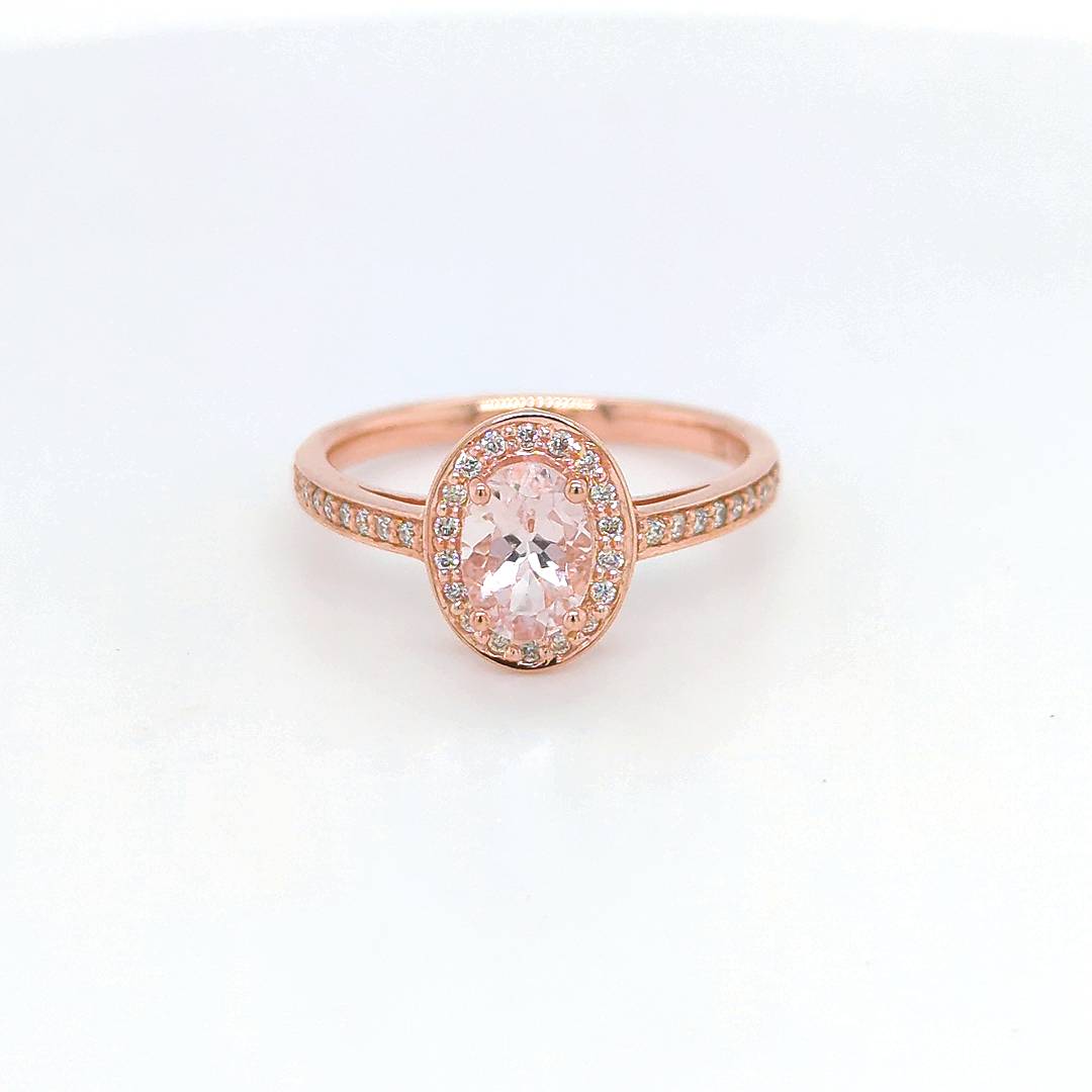 MORGANITE & DIAMOND ROSE GOLD RING