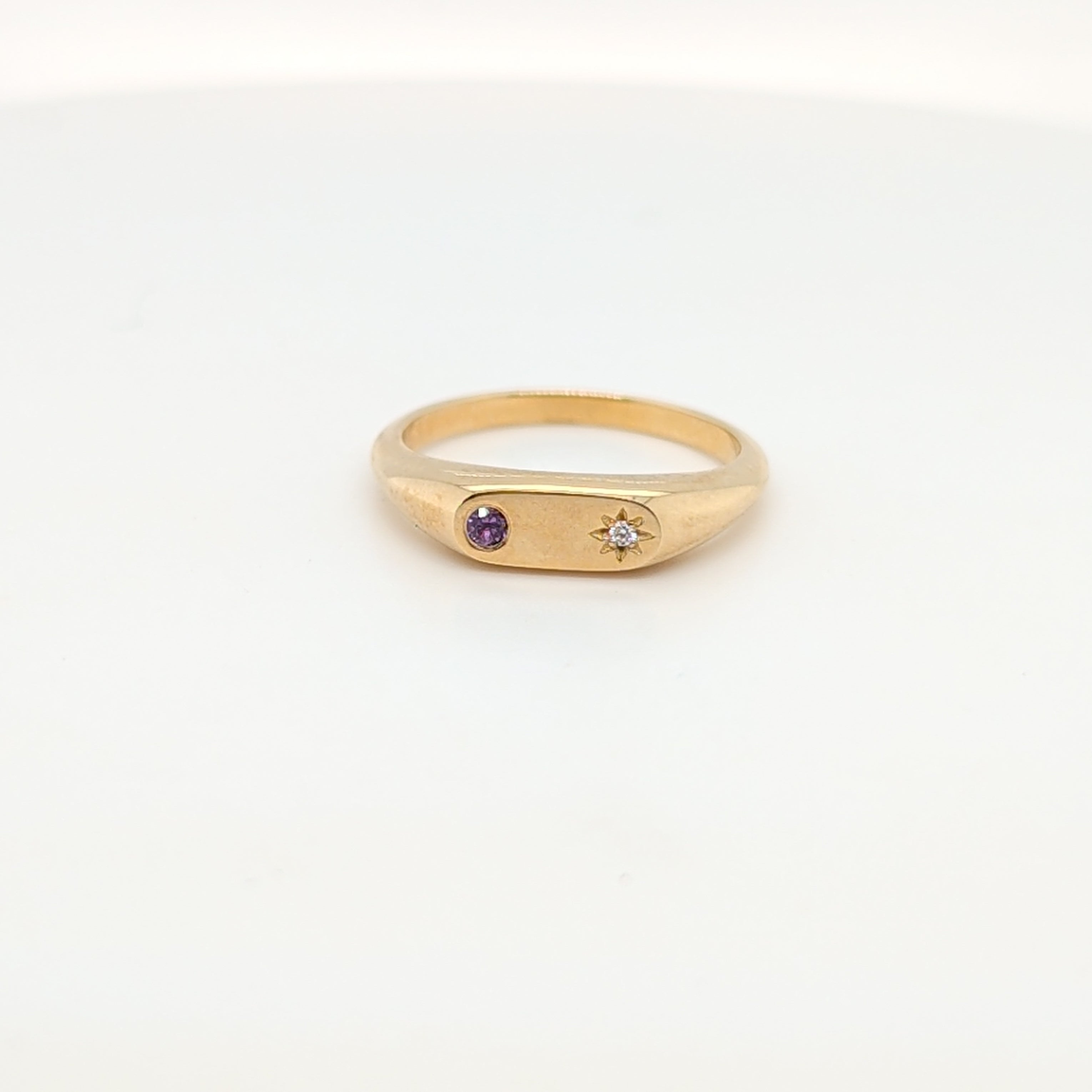 Pink Sapphire/diamond ring in yellow gold