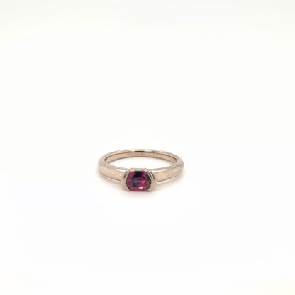 18ct White Gold Oval Winza Sapphire Ring