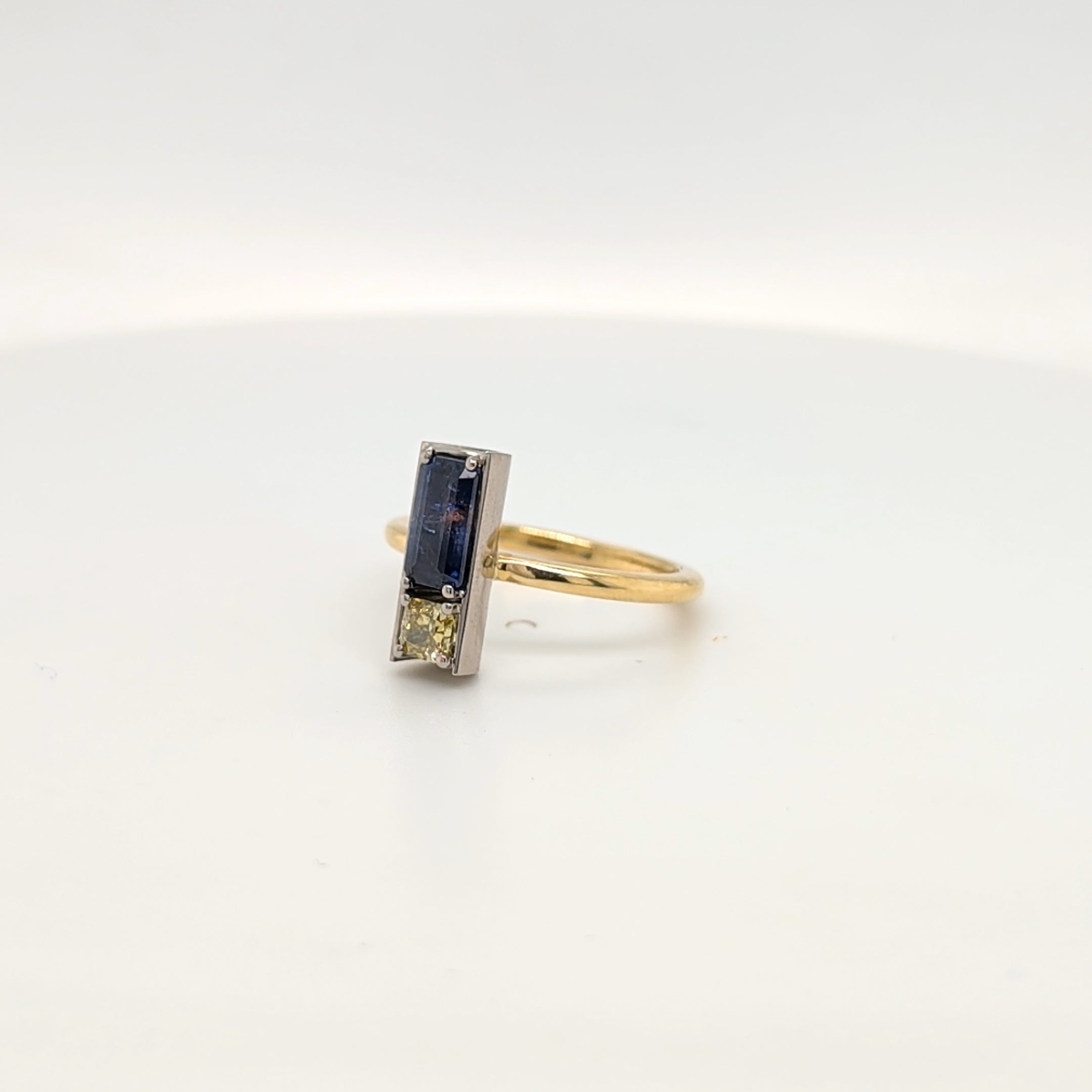 18ct Yellow and White Gold Sapphire  and Yellow Diamond Ring