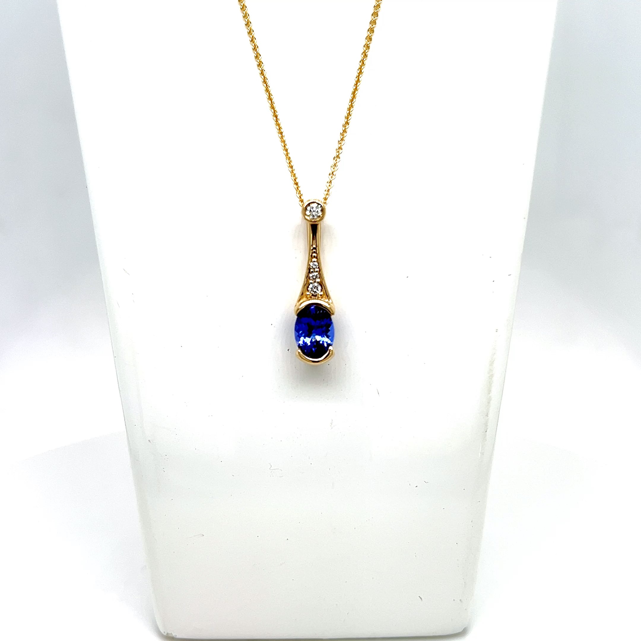9ct Yellow Gold Tanzanite Pendant