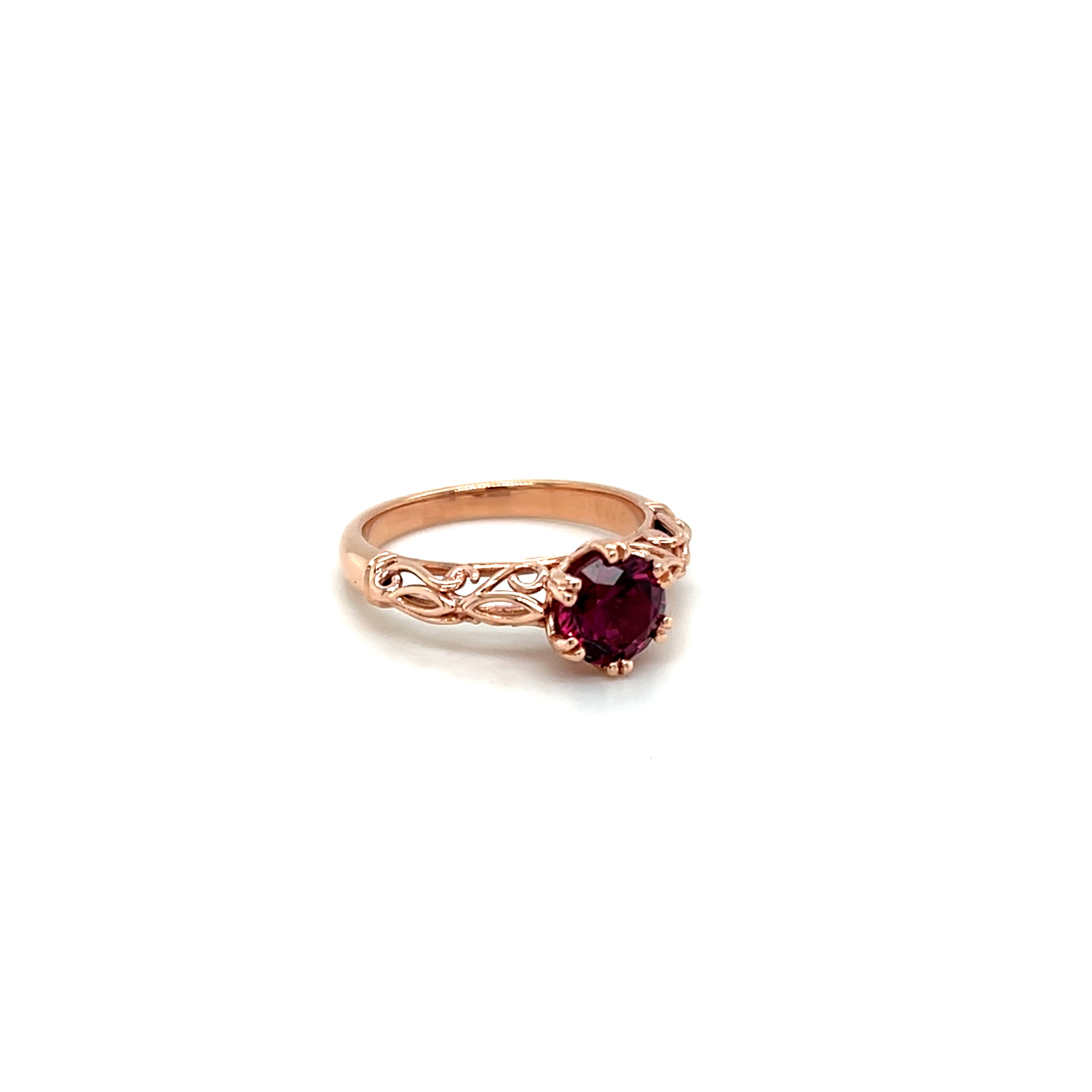 9ct Rose Gold Rhodolite Garnet Ring