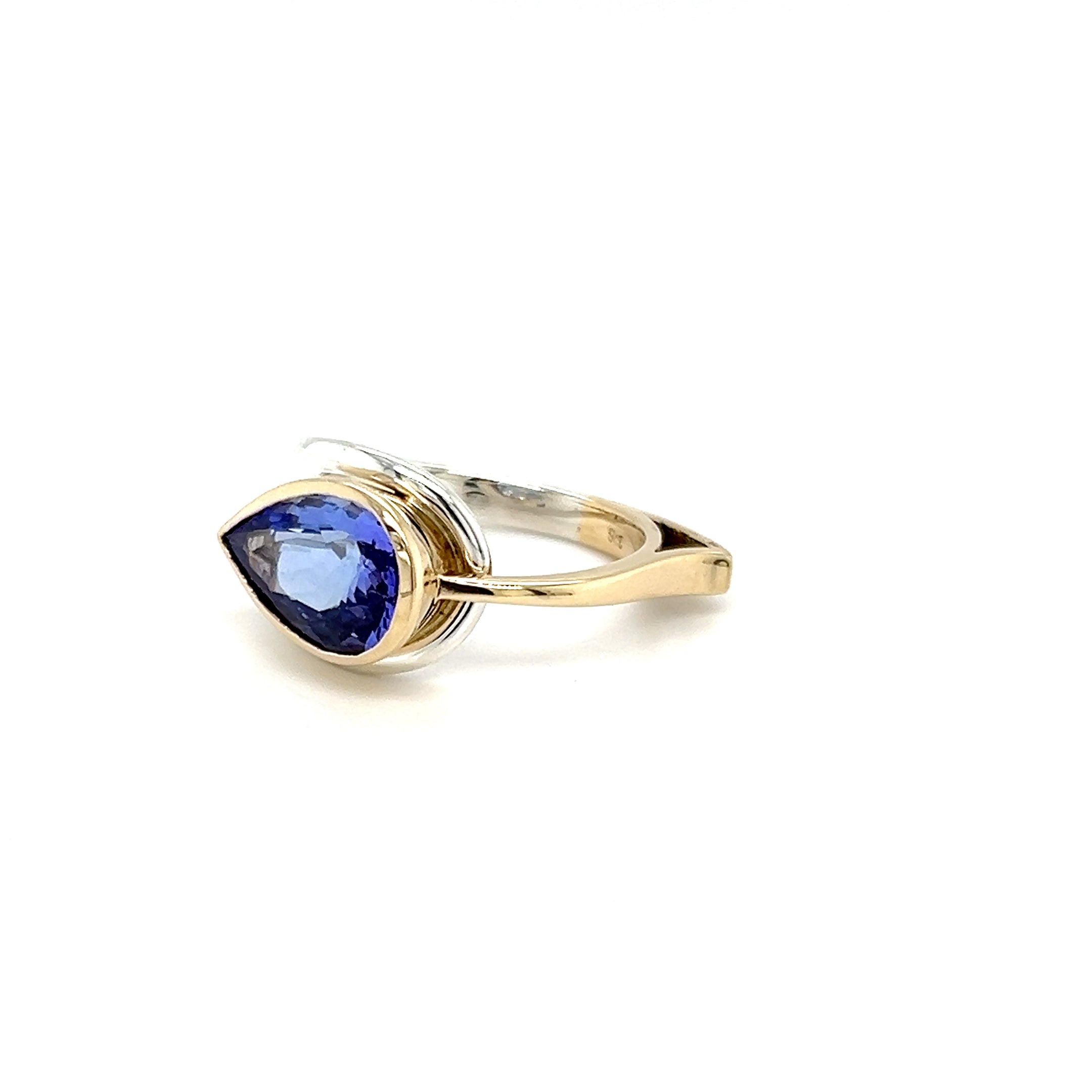 9ct Yellow Gold & Platinum Mix Silver Tanzanite Ring