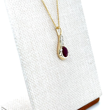 9ct Yellow Gold Ruby and Lab-Grown Diamond Pendant