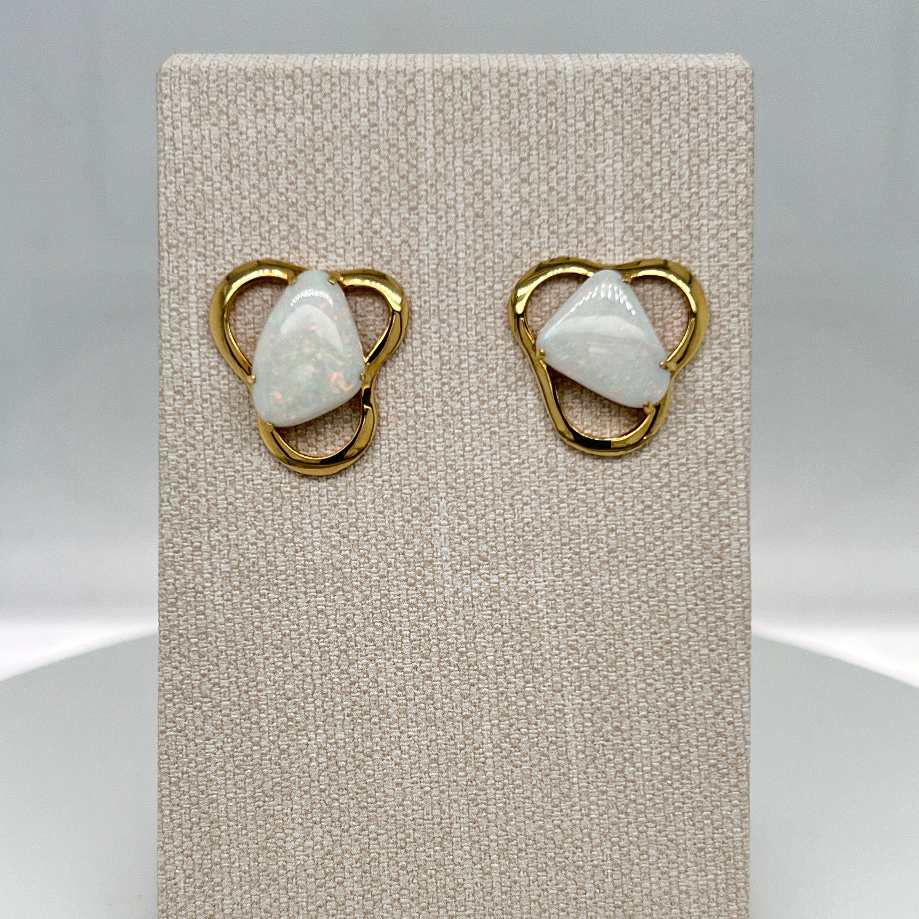18ct Yellow Gold Opal Earrings