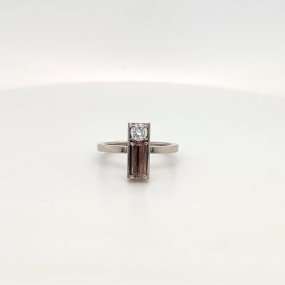 18ct White Gold Tourmaline and Diamond Ring