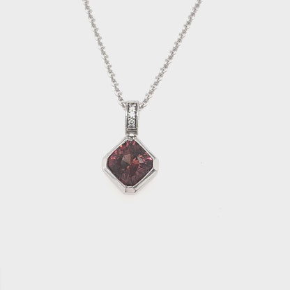 Tourmaline Pendant set in White Gold