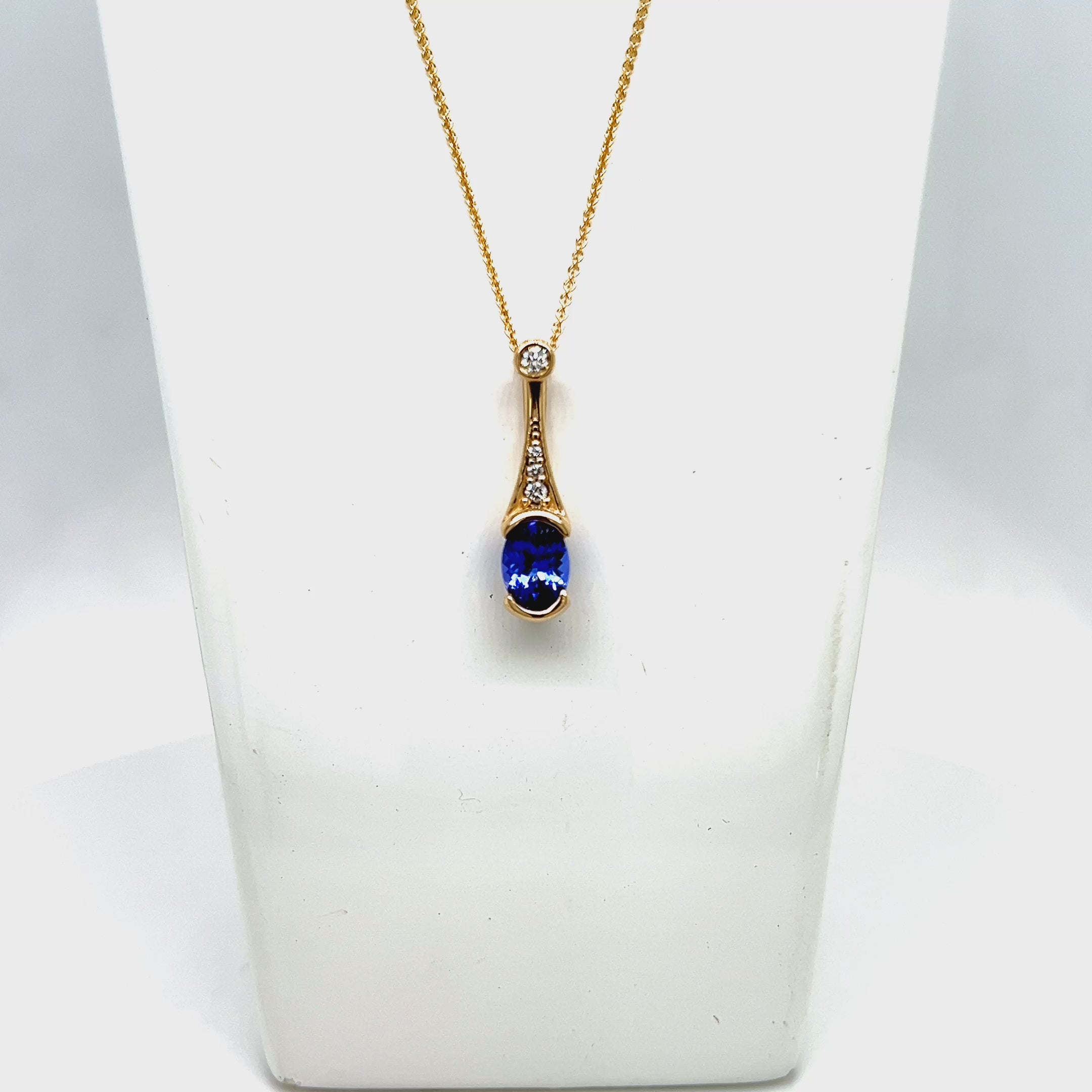 9ct Yellow Gold Tanzanite Pendant