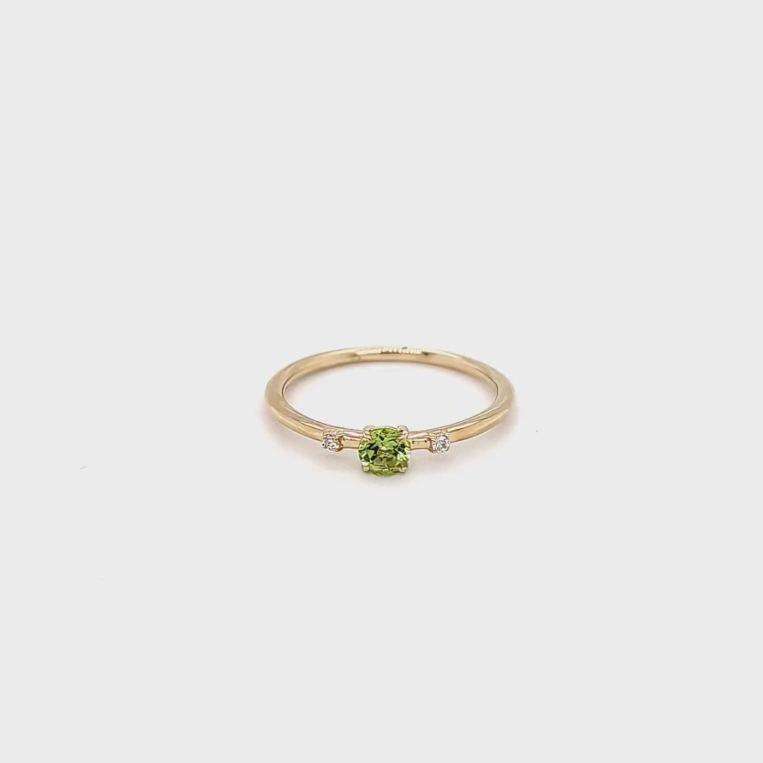 PERIDOT & DIAMOND RING