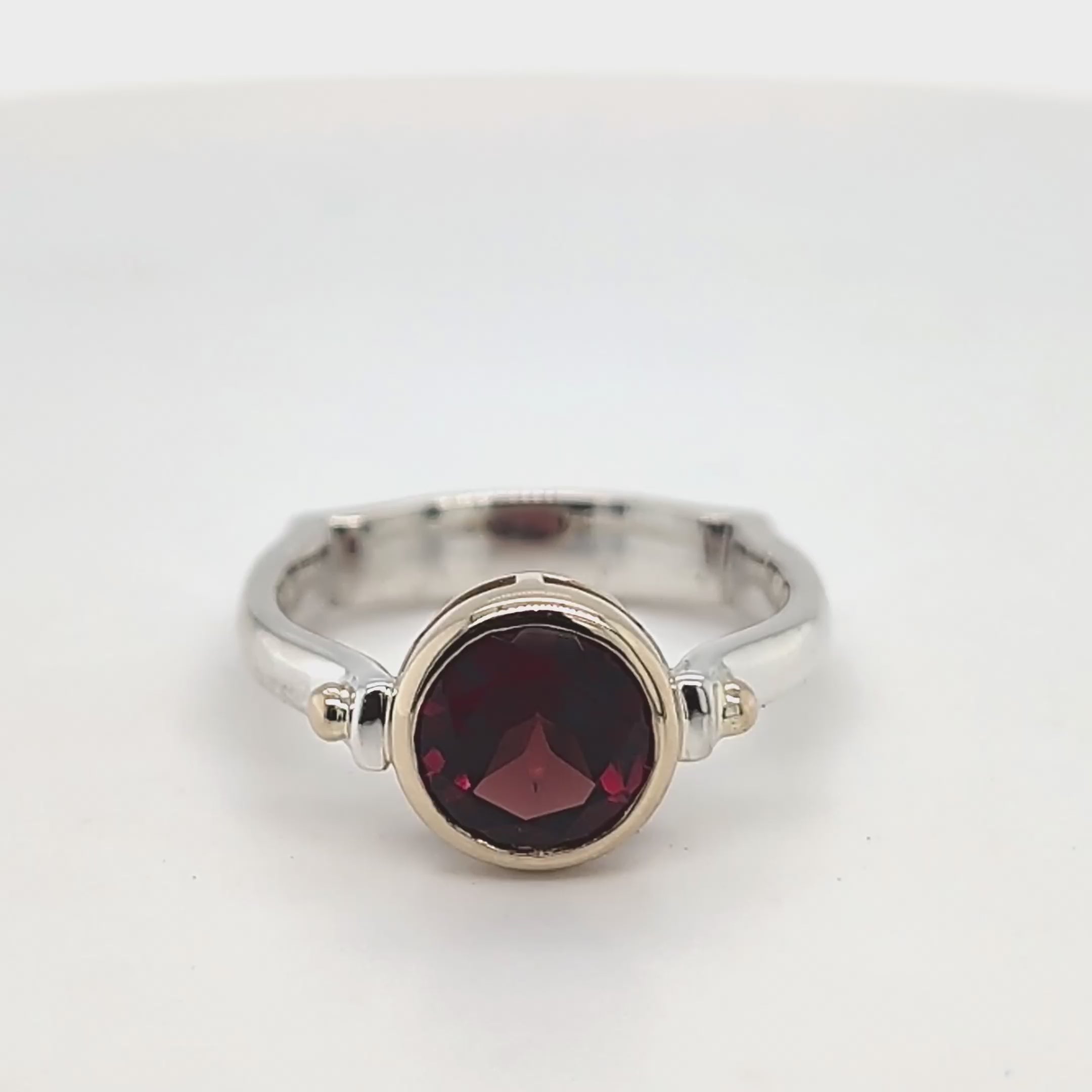 Garnet Ring in Yellow Gold Setting