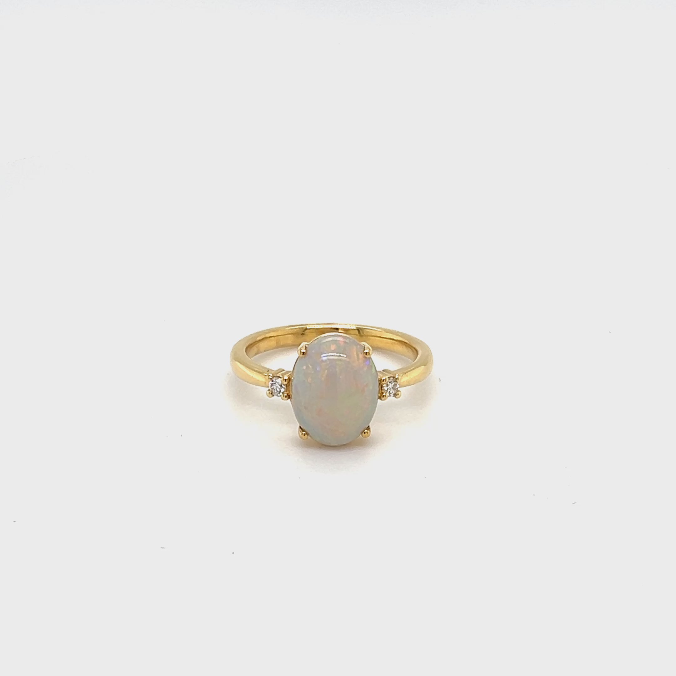 18ct Yellow Gold Opal & Diamond Ring