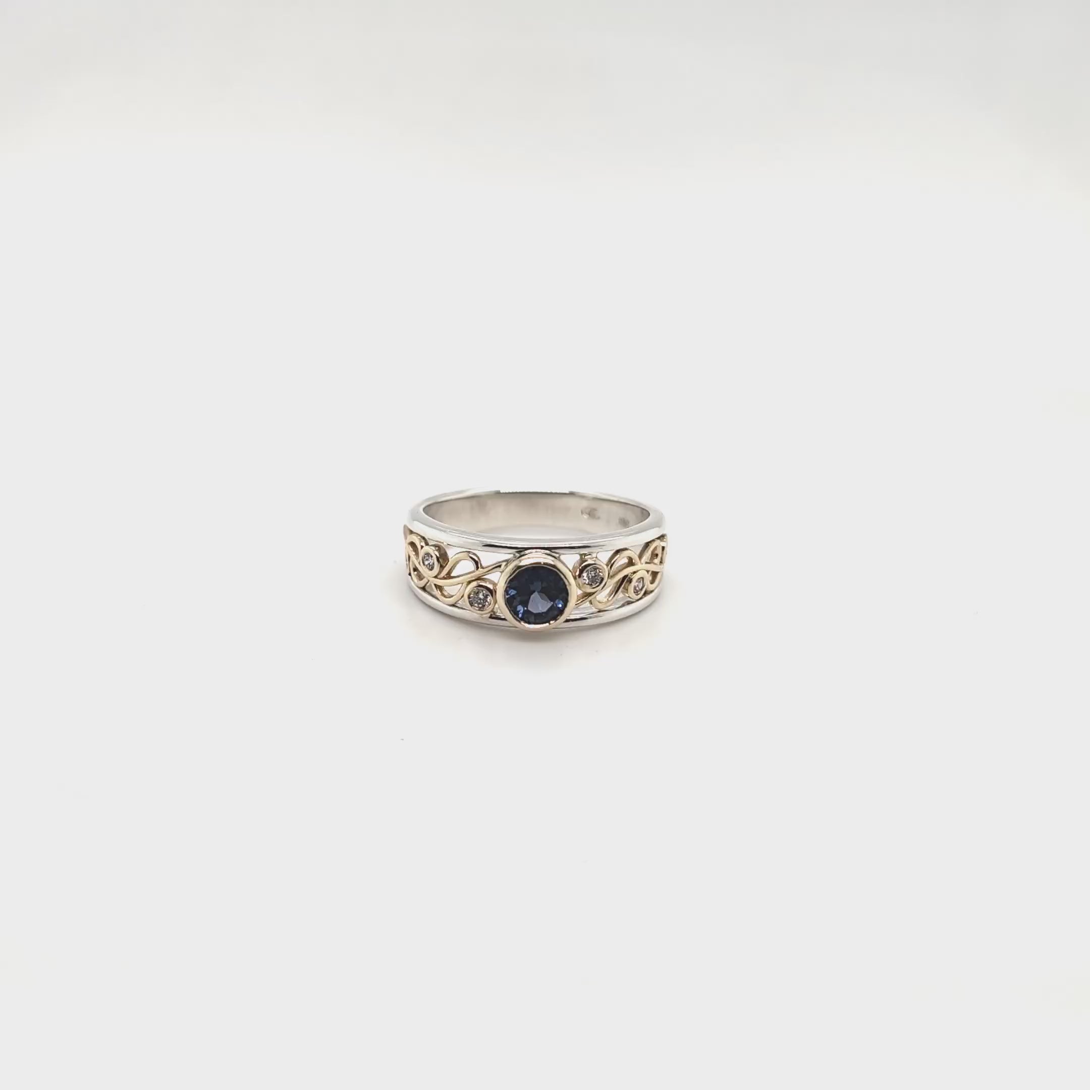9ct Yellow Gold Blue Spinel Ring