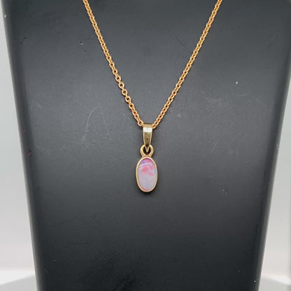 9ct Yellow Gold Opal Pendant